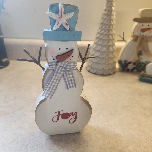 11 Pc Coastal Christmas Home Accent Set - Blue and White - Picture 13 of 16